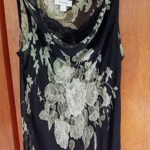 Lovely flowy asymmetrical dress